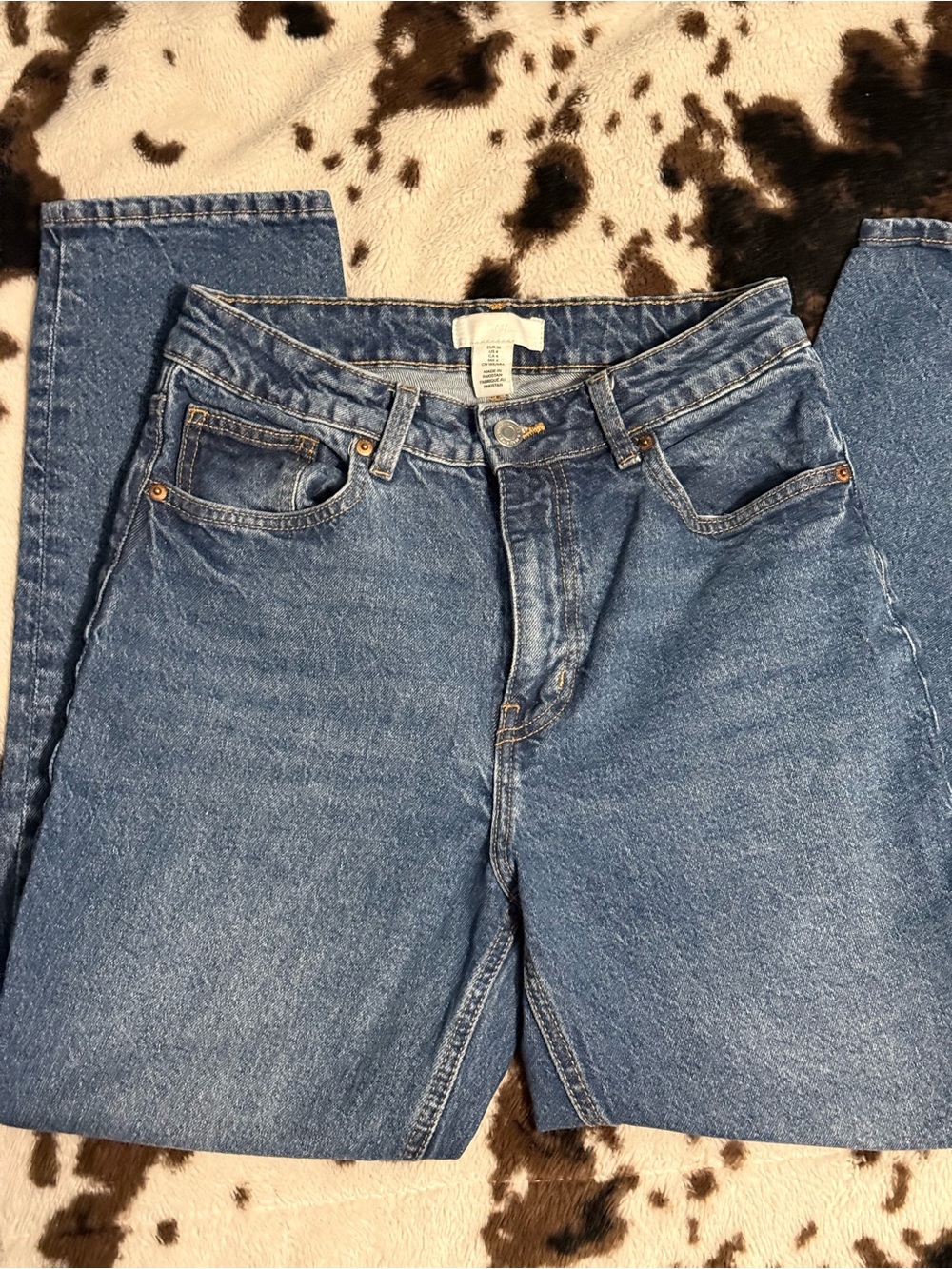H&M Women’s Straight-Leg Blue Denim Jeans